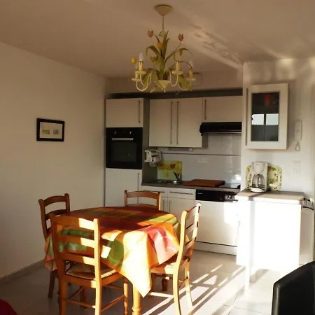 Appartement Cosy Face Au Lac Avec Balcon, Pour 2 A Merlimont - Fr-1-672-8 Merlimont