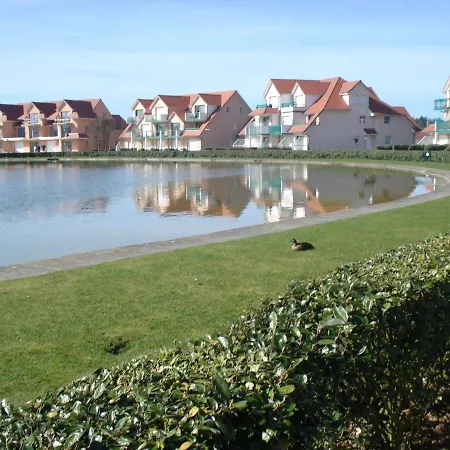 Appartement Cosy Face Au Lac Avec Balcon, Pour 2 A Merlimont - Fr-1-672-8 Apartment *